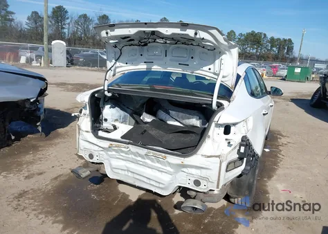 2019 Kia Optima S из США, поврежденный, VIN 5XXGT4L36KG293147